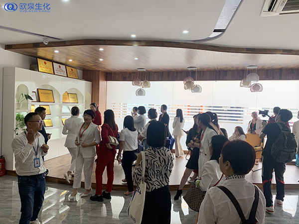 客戶團隊參觀歐泉工廠-歐泉生化 客戶團隊參觀歐泉工廠-歐泉生化